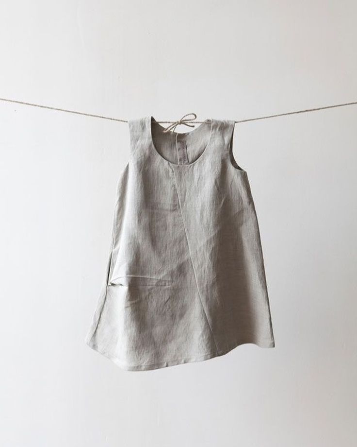 Sleeveless Shirt Gray